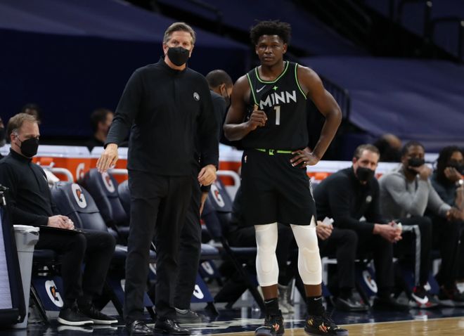 出了他们对 出了他们对