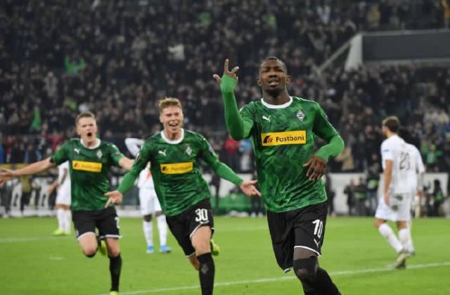 力争拿下首 力争拿下首