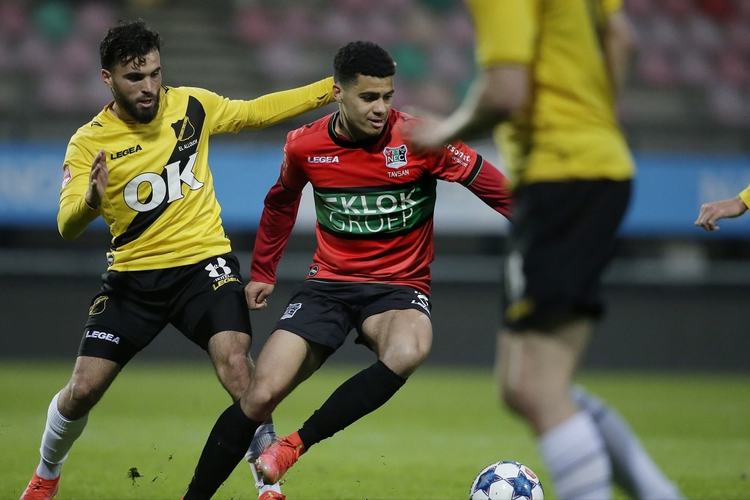 教练的新体 教练的新体